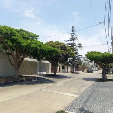 Buy this 6 bed house on Calle Gaddi in San Borja, Lima Metropolitan Area 15041