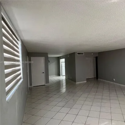 Image 4 - 1827 Jefferson Street, Hollywood, FL 33020, USA - Apartment for rent