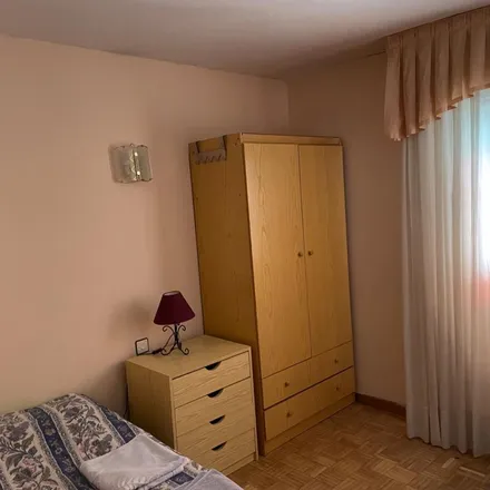 Rent this 3 bed apartment on Avenida del Dos de Mayo in 28912 Leganés, Spain