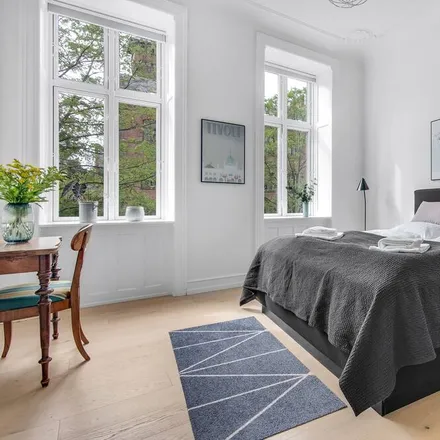 Rent this 2 bed apartment on 1357 København K