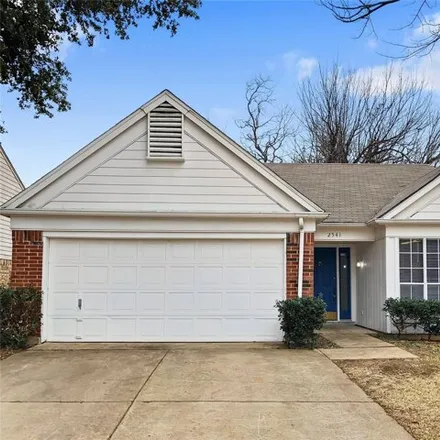 Rent this 3 bed house on 2541 Dahlia Drive in Moselle, Fort Worth