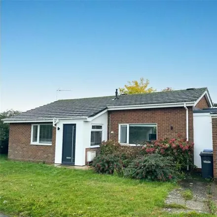 Buy this 2 bed house on 56 Chaplin Road in East Bergholt, CO7 6SR