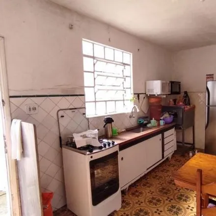Buy this 2 bed house on Rua Bento Pires in Vila Progresso, Jundiaí - SP