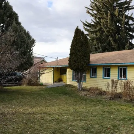 Buy this 3 bed house on 444 East E Street in Burns, OR 97720