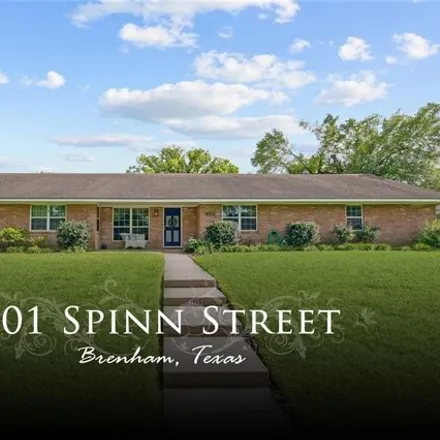 Image 1 - 801 Spinn Street, Brenham, TX 77833, USA - House for sale