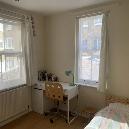 Image 2 - London, Fitzrovia, ENGLAND, GB - Apartment for rent