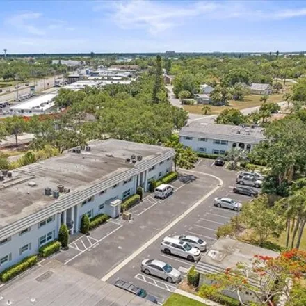 Image 5 - 5845 Hollywood Boulevard, Sarasota County, FL 34231, USA - Condo for rent