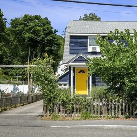 Image 2 - 149 Shaw St, Braintree, Massachusetts, 02184 - House for sale