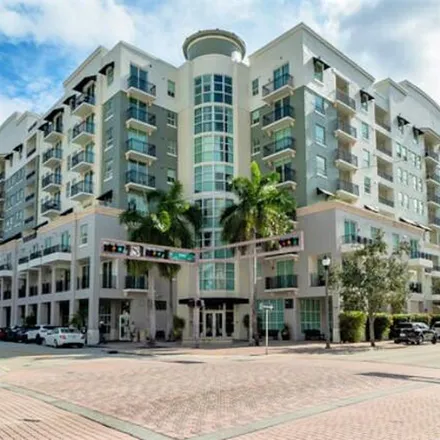 Rent this 1 bed apartment on Mama Bella Gourmet Market & Café in 513 South Dixie Highway, West Palm Beach