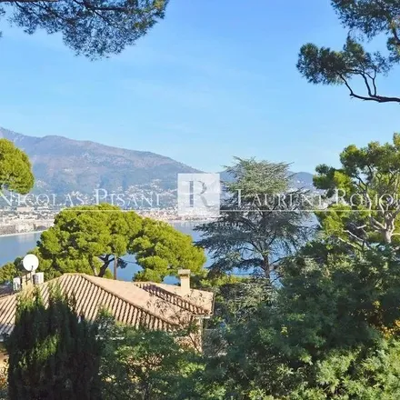 Rent this 4 bed apartment on Mairie de Roquebrune Cap Martin in Avenue Paul Doumer, 06190 Roquebrune-Cap-Martin