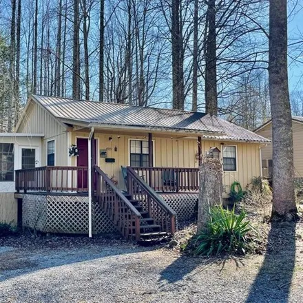 Buy this 2 bed house on Roamstead Smoky Mountains Campground in 4946 Hooper Highway, Cocke County