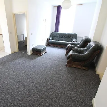 Image 1 - Moira Court, Moira Street, Cardiff, CF24 0EQ, United Kingdom - Apartment for rent