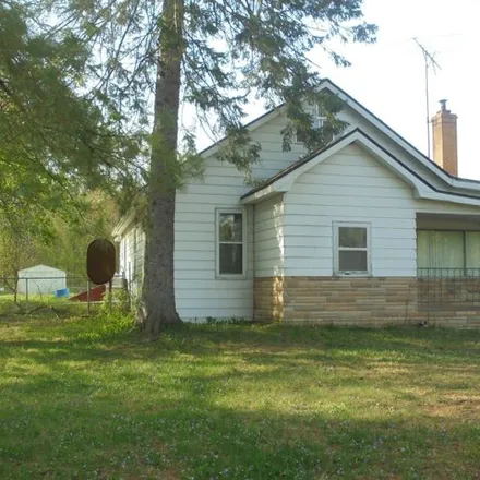 Buy this 3 bed house on Gratiot Avenue in Saint Clair County, MI 48040