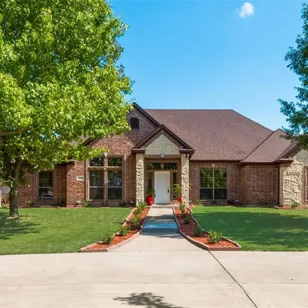 Buy this 4 bed house on 250 Brookbend Drive in Waxahachie, TX 75165