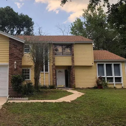 Rent this 4 bed house on 4864 Spring Run Ave in Orlando, FL 32819