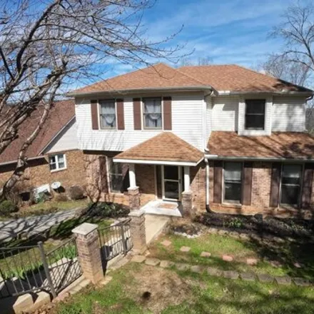 Image 1 - 10137 Skylark Drive Southeast, South Gate, Huntsville, AL 35803, USA - House for sale