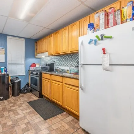 Image 7 - 2260 South Bucknell Street, Philadelphia, PA 19145, USA - House for sale