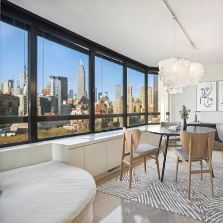 Image 1 - Manhattan Place, East 37th Street, New York, NY 10016, USA - Condo for sale