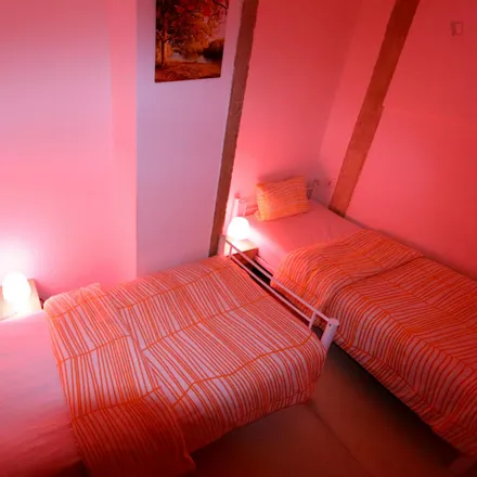 Rent this 8 bed room on Everest Montanha in Calçada do Garcia 15, 1150-049 Lisbon