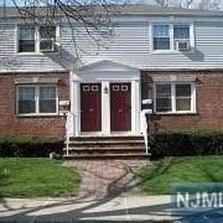 Rent this 1 bed house on 75 Hastings Avenue in Rutherford, NJ 07070