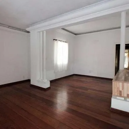 Buy this 8 bed house on Avenida Luiz Dumont Villares in Parada Inglesa, São Paulo - SP