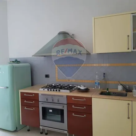 Image 3 - Viale Francesco Crispi 39, 67100 L'Aquila AQ, Italy - Apartment for rent