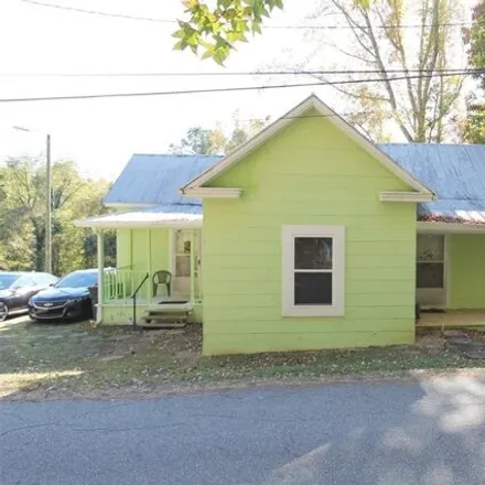 Buy this 2 bed house on 160 Sinclare Lane in Wadesboro, NC 28170
