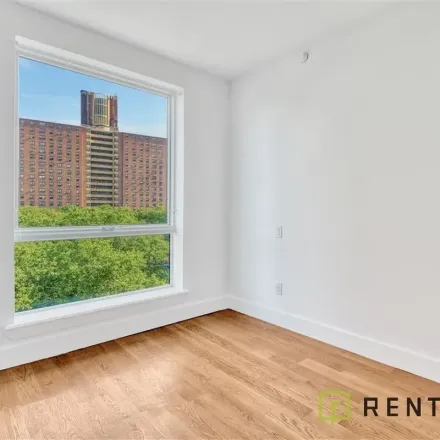 Image 4 - 810 Flushing Avenue, New York, NY 11206, USA - Apartment for rent