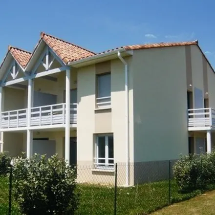 Rent this 4 bed apartment on 1 Rue Médéric Ebelot in 31210 Montréjeau, France