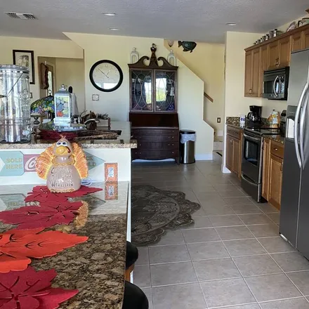 Rent this 3 bed house on Tarpon Springs in FL, 34689