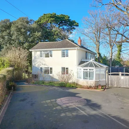 Buy this 6 bed house on Wingfield Avenue in Highcliffe-on-Sea, BH23 4NR
