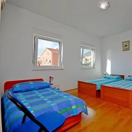 Rent this 4 bed apartment on 21212 Grad Kaštela