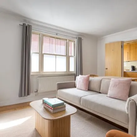 Rent this 2 bed apartment on Finsbury Leisure Centre in Norman Street, London