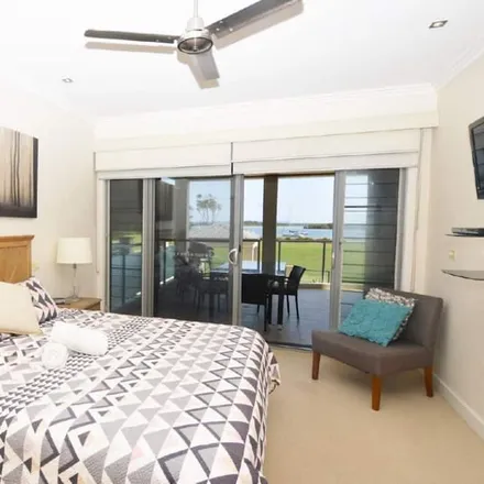 Rent this 3 bed house on Yamba NSW 2464