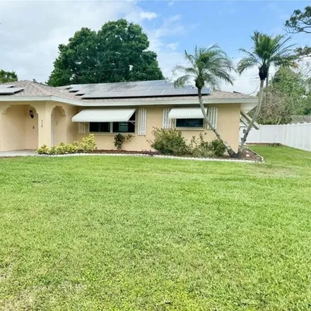 Buy this 2 bed house on 519 Bradenton Rd in Venice, Florida