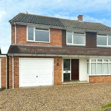 Buy this 5 bed house on Copper Beech Close in Testwood Road, Windsor