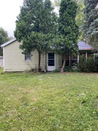 Buy this 3 bed house on 630 West Sheridan Road in Lansing, MI 48906