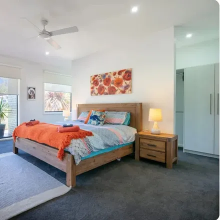 Rent this 4 bed house on Dromana VIC 3936