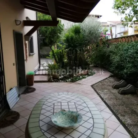 Image 3 - Via Palestro, 55042 Forte dei Marmi LU, Italy - Apartment for rent