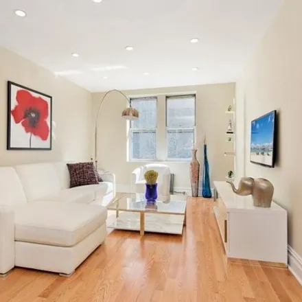 Image 1 - 775 Riverside Drive, New York, NY 10032, USA - Condo for sale