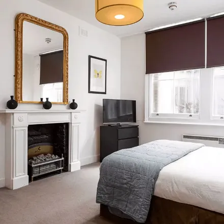 Image 2 - 33-35 Draycott Place, London, SW3 2SQ, United Kingdom - Apartment for rent