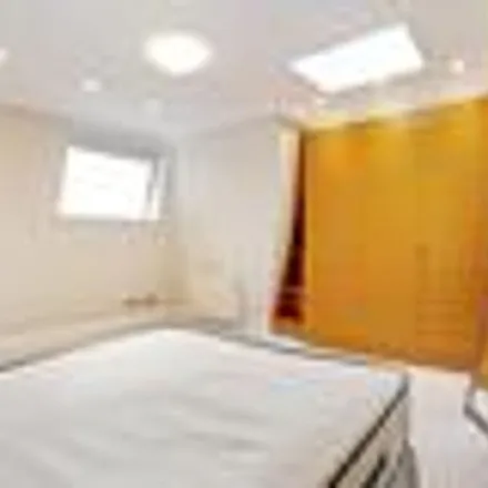 Image 4 - 43 Draycott Place, London, SW3 2SQ, United Kingdom - Apartment for rent