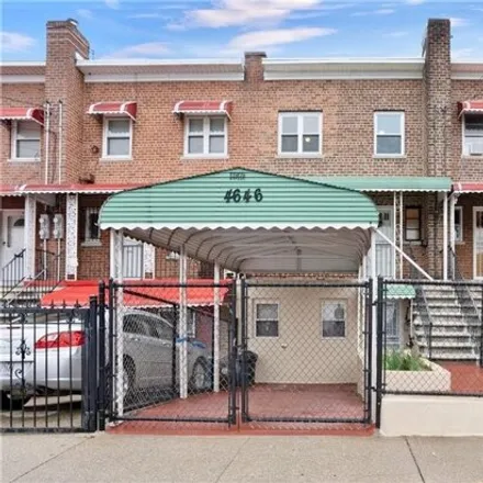 Buy this 3 bed house on 4646 Carpenter Avenue in New York, NY 10470