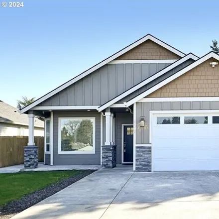Buy this 4 bed house on 6610 Northeast 94th Avenue in Vancouver, WA 98662