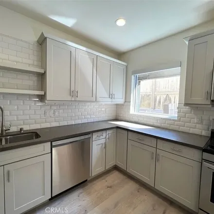 Rent this 1 bed apartment on 601;603 South Broadway in Los Angeles, CA 90013