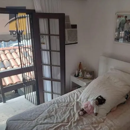 Buy this 5 bed house on Rua São Gualter in Santo Antônio, Niterói - RJ