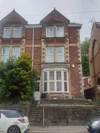 Rent this 2 bed room on King Edward's Road in Swansea, SA1 4LW