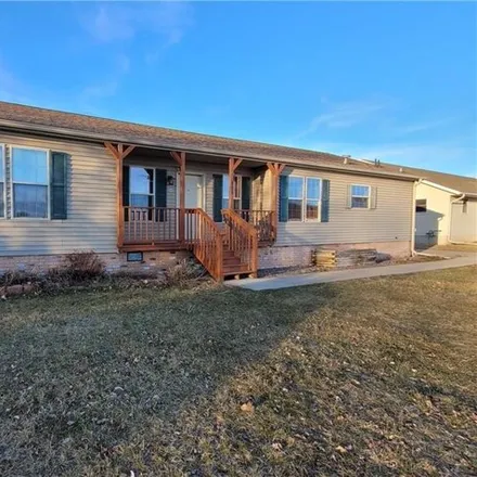 Image 2 - 964 Hickory Street, Blair, Trempealeau County, WI 54616, USA - Apartment for sale