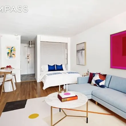 Image 3 - 171 Christopher Street, New York, NY 10014, USA - House for rent