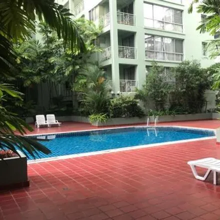 Rent this 2 bed apartment on Legacy Express in 29, Soi Sukhumvit 1